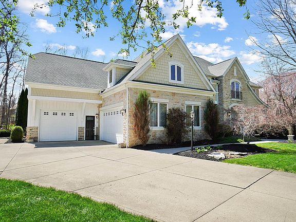 2nd image of 6795 Macneil Dr