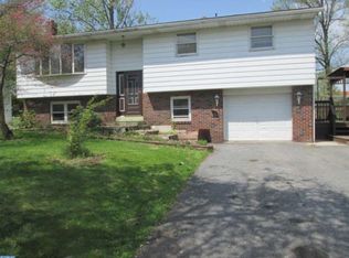 740 Ahrens Rd, Reading, PA 19606