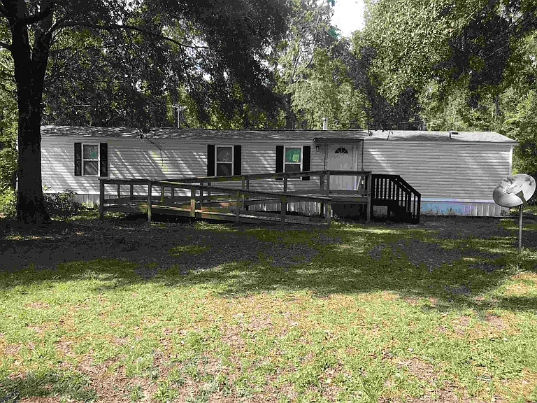 122 Pixie Cir — Photo 1