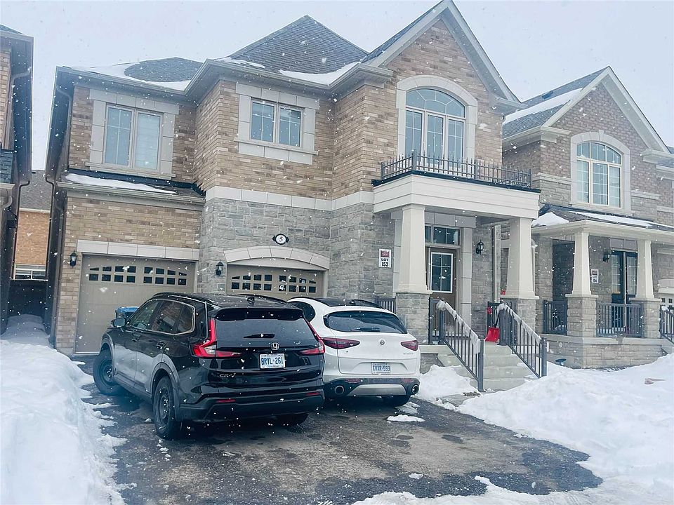 2nd image of 5 Farringdon Cres