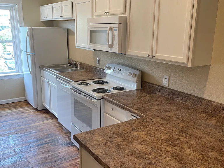 501 Turner Ave #3 — Photo 6