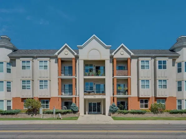 2134 S Kensington Rd NW #308, Calgary, AB T2N 3R7