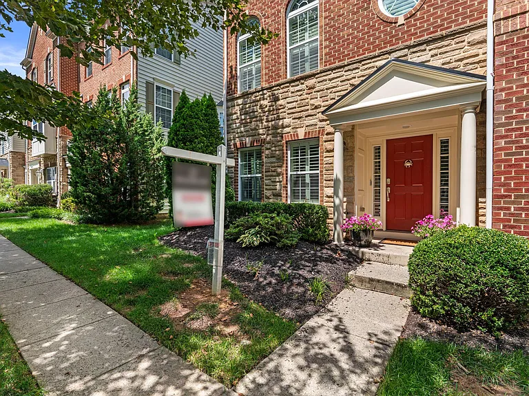 10512 Old Ellicott Cir #48 — Photo 4