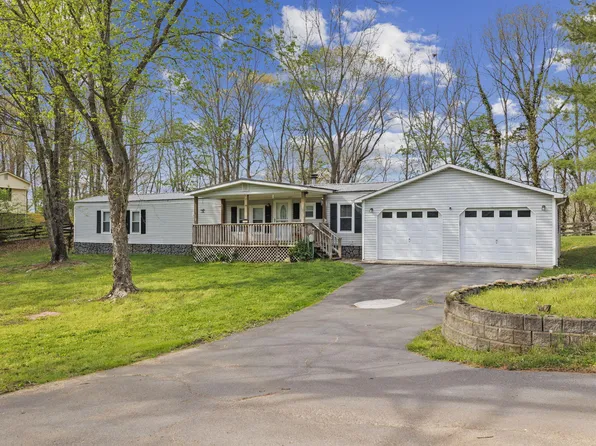 717 White Top Rd, Bluff City, TN 37618