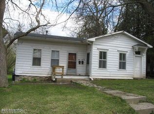613 Hutchinson St, Big Rapids, MI 49307