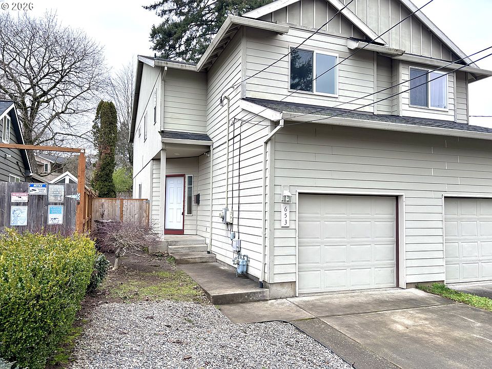 1st image of 653 NW 1st St