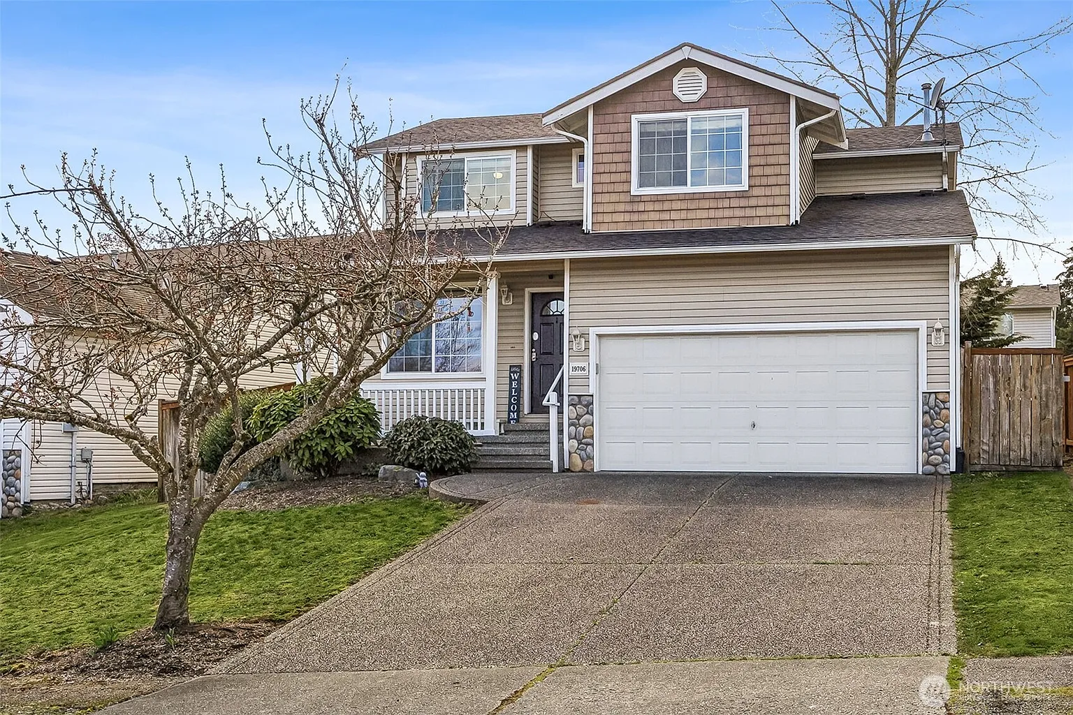 19706 85th Avenue E photo 1