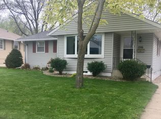 1516 16th Ave NW, Rochester, MN 55901