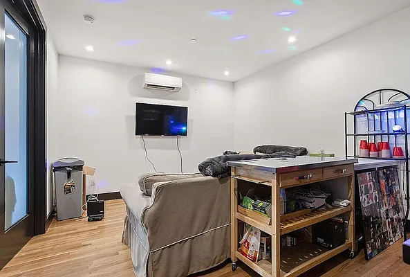 Rented by Corcoran | media 8