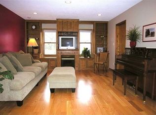 8019 Greenwood Dr, Mounds View, MN 55112