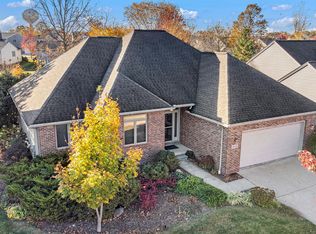 3713 Bristol Dr, Dexter, MI 48130