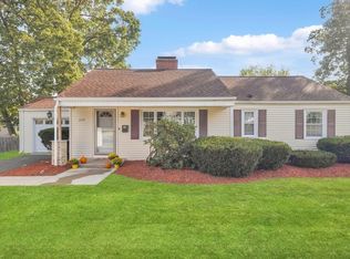 257 Winton St, Springfield, MA 01118