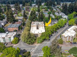 840 NE 125th St APT 105, Seattle, WA 98125