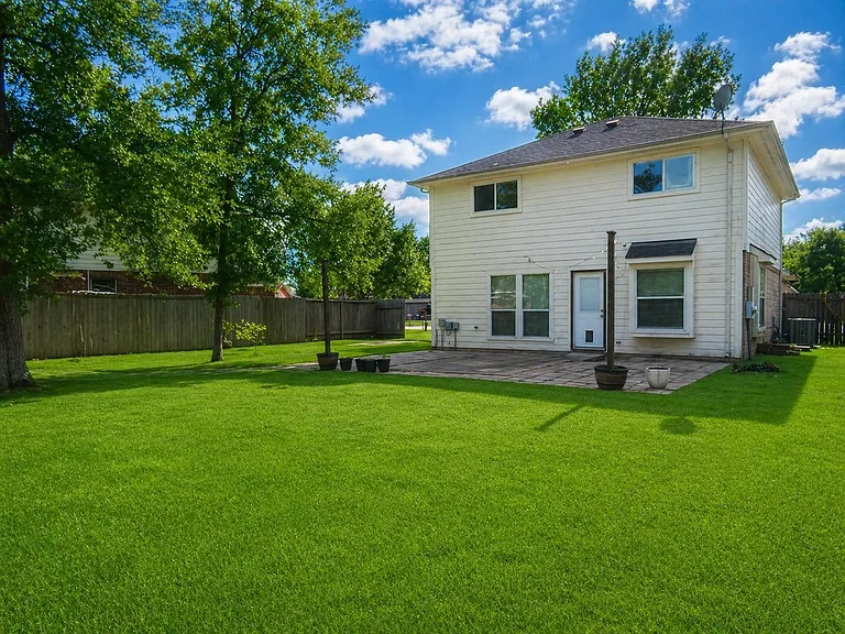 16810 Deck Ct — Photo 29