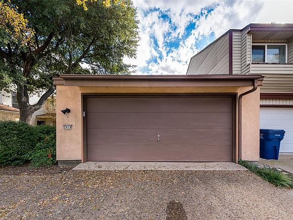 2nd image of 2418 Richoak Dr