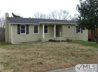 2832 Galesburg Dr, Nashville, TN 37217