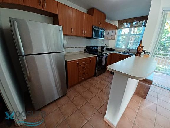 2nd image of 187 Villas Del Mar Bch #101