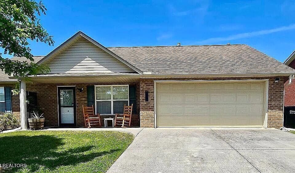 1st image of 6729 Casa Bella Dr