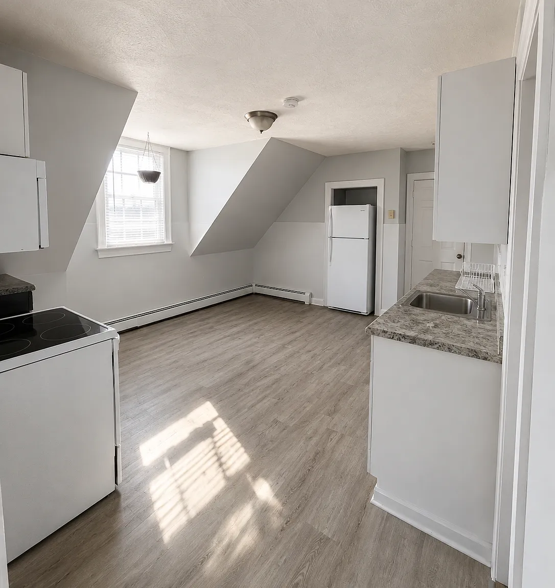 2 bed, 900 sqft, $2,400 — Photo 2