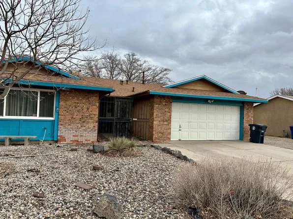 5904 Sweetwater Dr NW, Albuquerque, NM 87120