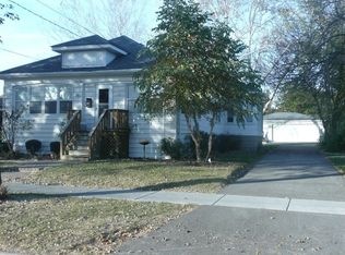 556 E 13th St, Lockport, IL 60441