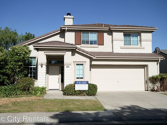 3rd image of 9531 Lakewind Ln