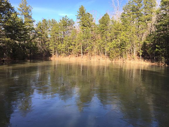 2nd image of 22 Red Lamb Rd