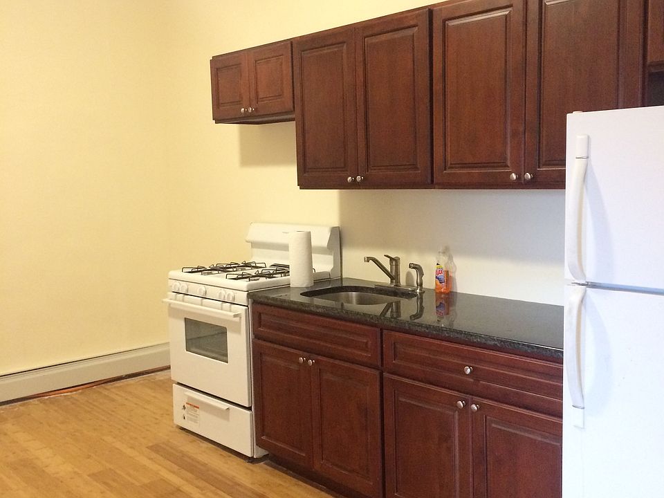 1st image of 11520 Jamaica Ave #2FL