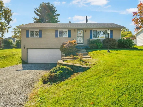 3149 Sheila St NW, Massillon, OH 44646