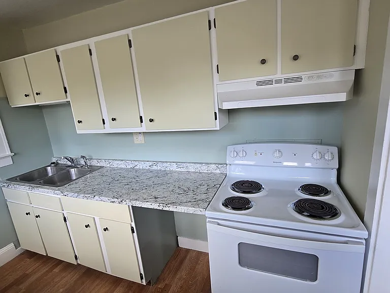 257 W Main St #2 — Photo 14