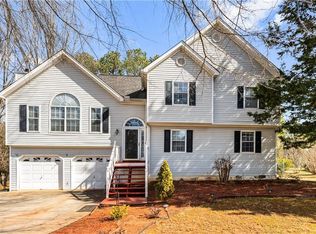 13 Greystone Ln NW, Cartersville, GA 30121