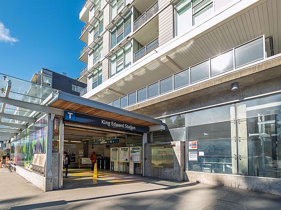 3rd image of 528 King Edward Ave W #202