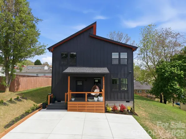 30 1st St, Canton, NC 28716