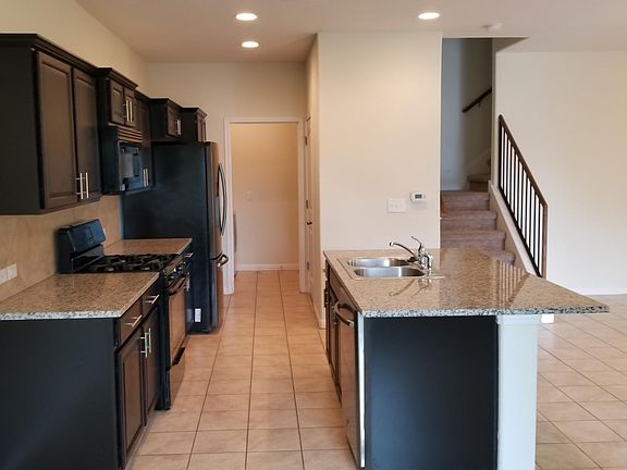 3rd image of 13700 Sage Grouse Dr