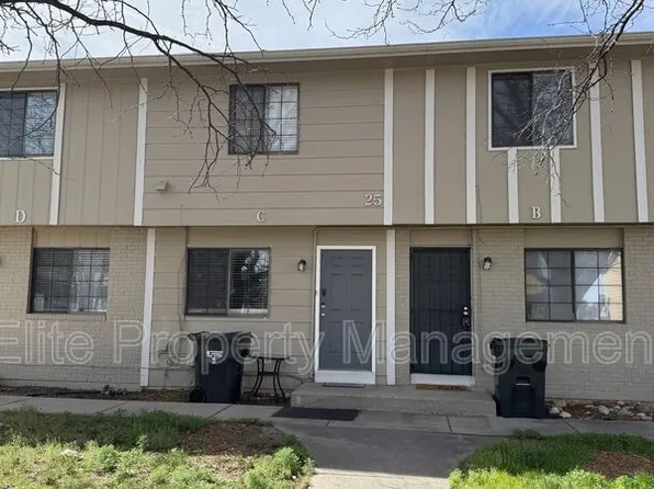 25 Royal Crest Dr APT B, Pueblo, CO 81005