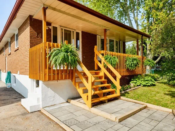 145 Clements Rd E, Ajax, ON L1S 1L9