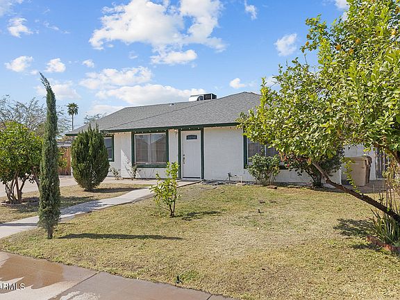 5th image of 10826 N 72ND Drive