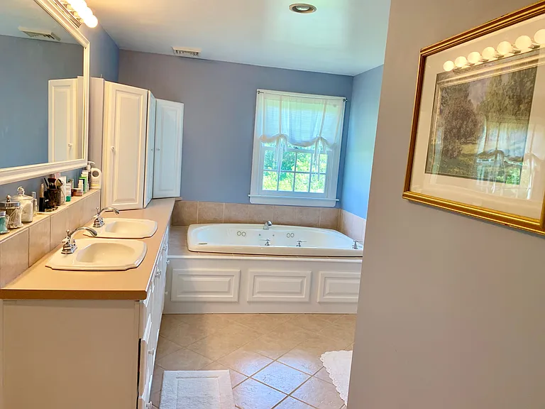 741 Cherry Valley Rd — Photo 7