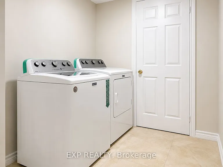 115 Donside Dr #LOWER — Photo 7