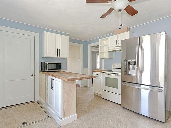 4th image of 25 King St