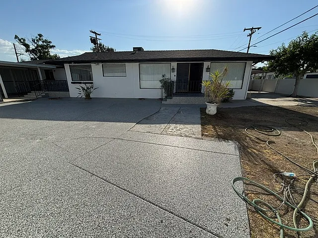 1938 Terrace Way — Photo 2