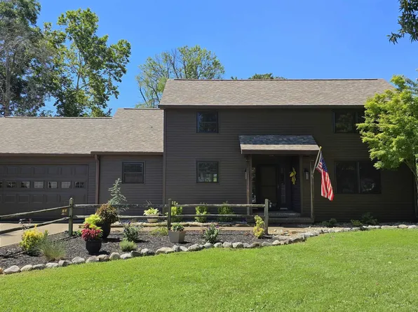 2809 Saint George Rd, Evansville, IN 47711