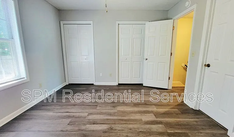 5116 Lampost Cir — Photo 14
