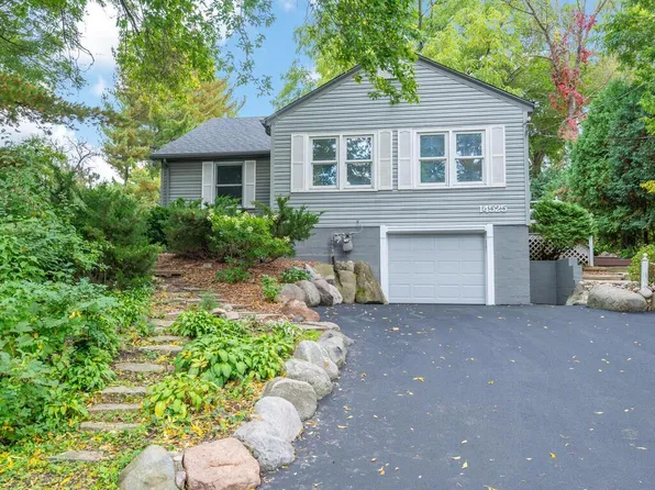 14525 10th Ave N, Plymouth, MN 55447