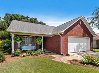 910 Baywood Rd, Dothan, AL 36305