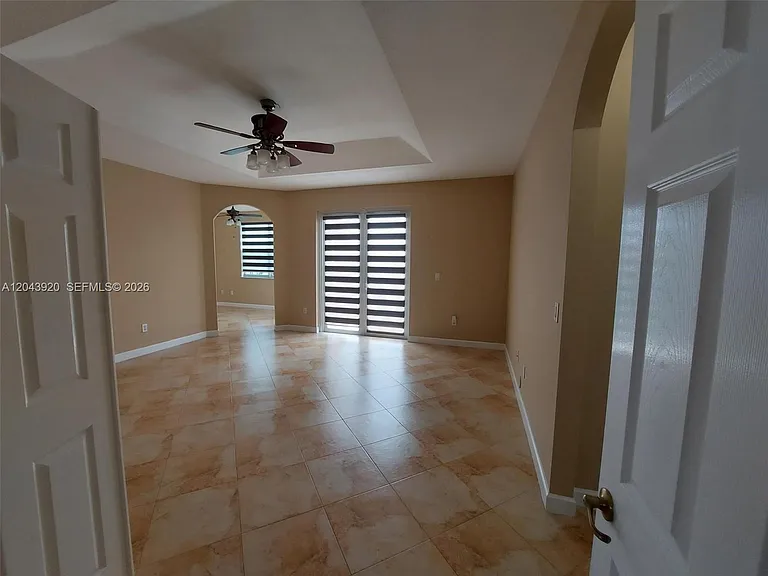 5350 SW 130th Ter — Photo 15