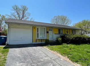 236 Roderick Dr, Saint Louis, MO 63137