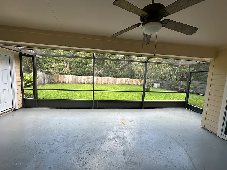 2493 The Woods Dr E — Photo 6