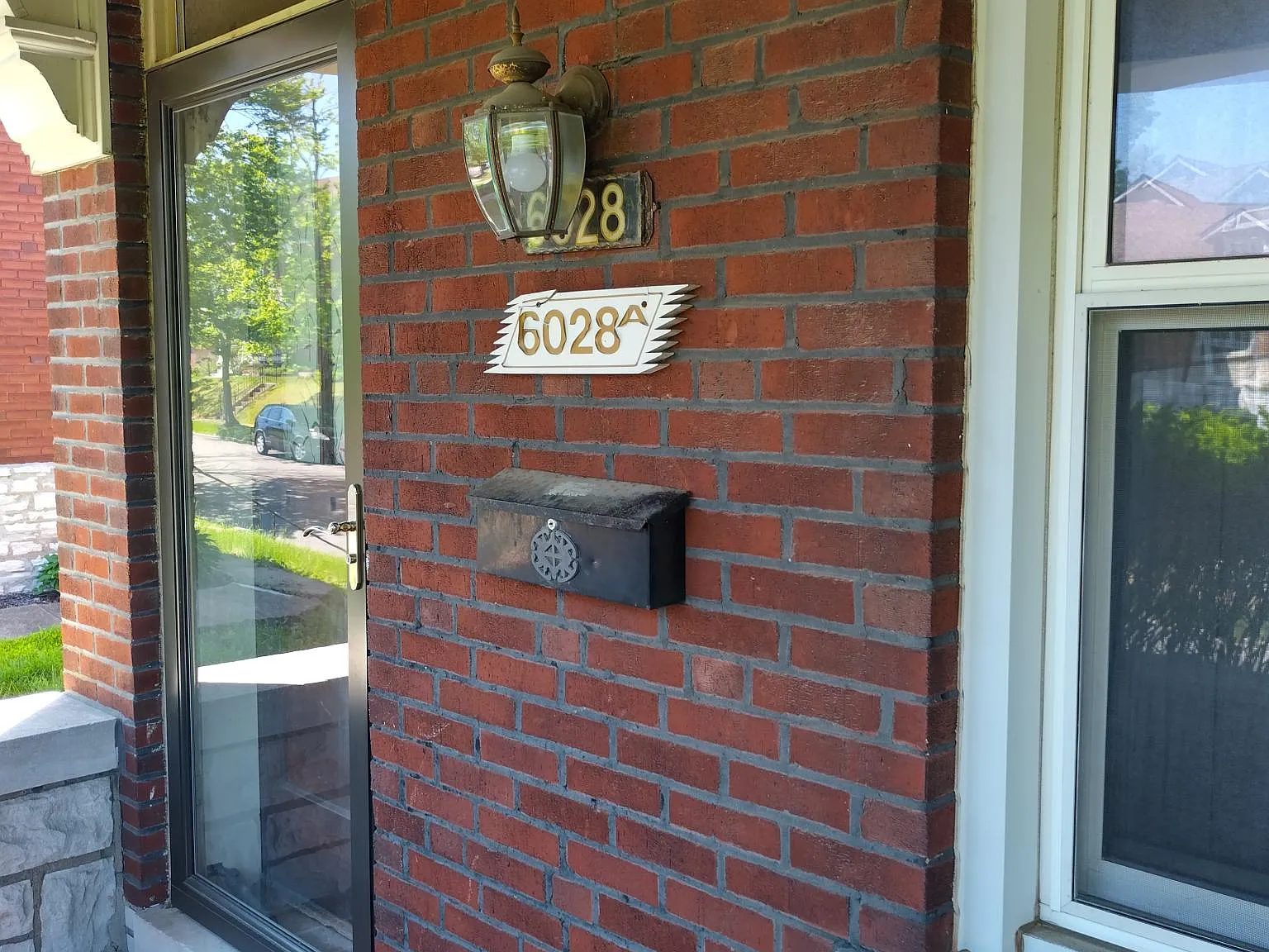 1 bed, 1200 sqft, $1,195 — Photo 2