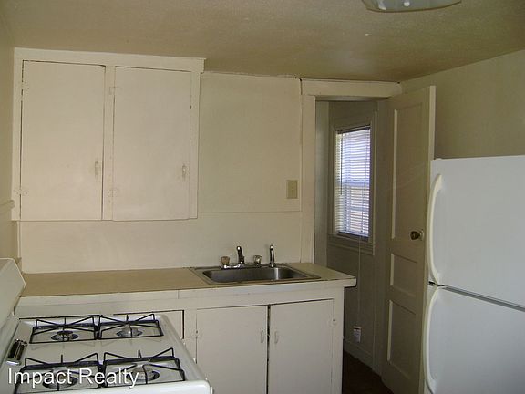 3rd image of 2416 S 3rd St